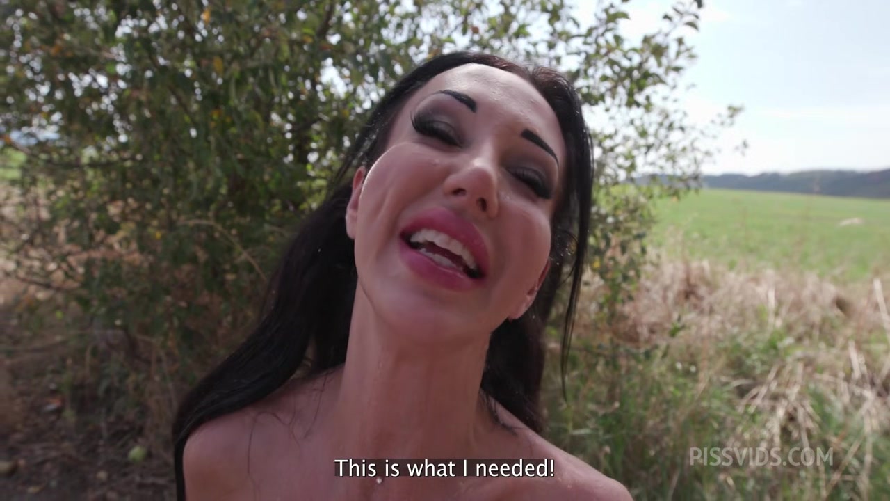 Hitch-hiking Wet, Laura Fiorentino, 5on1, BBC, DAP, Wrecked Ass