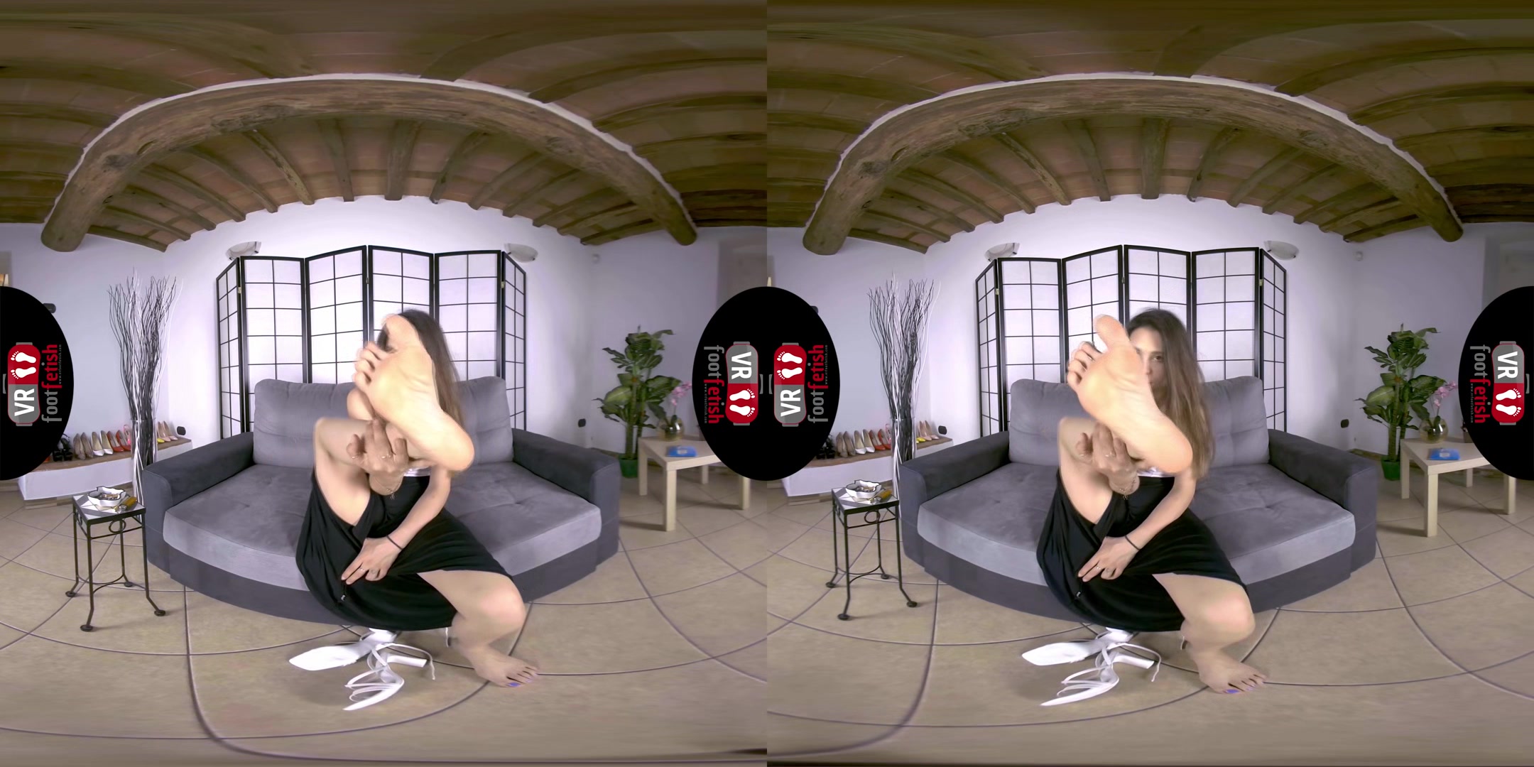 Violet's Cigar And Foot Tease Session