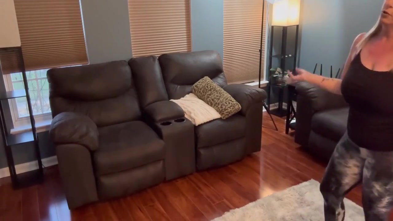 Big Natural Tits Stepmom And Stepson Motivate Each Other With Danni Jones