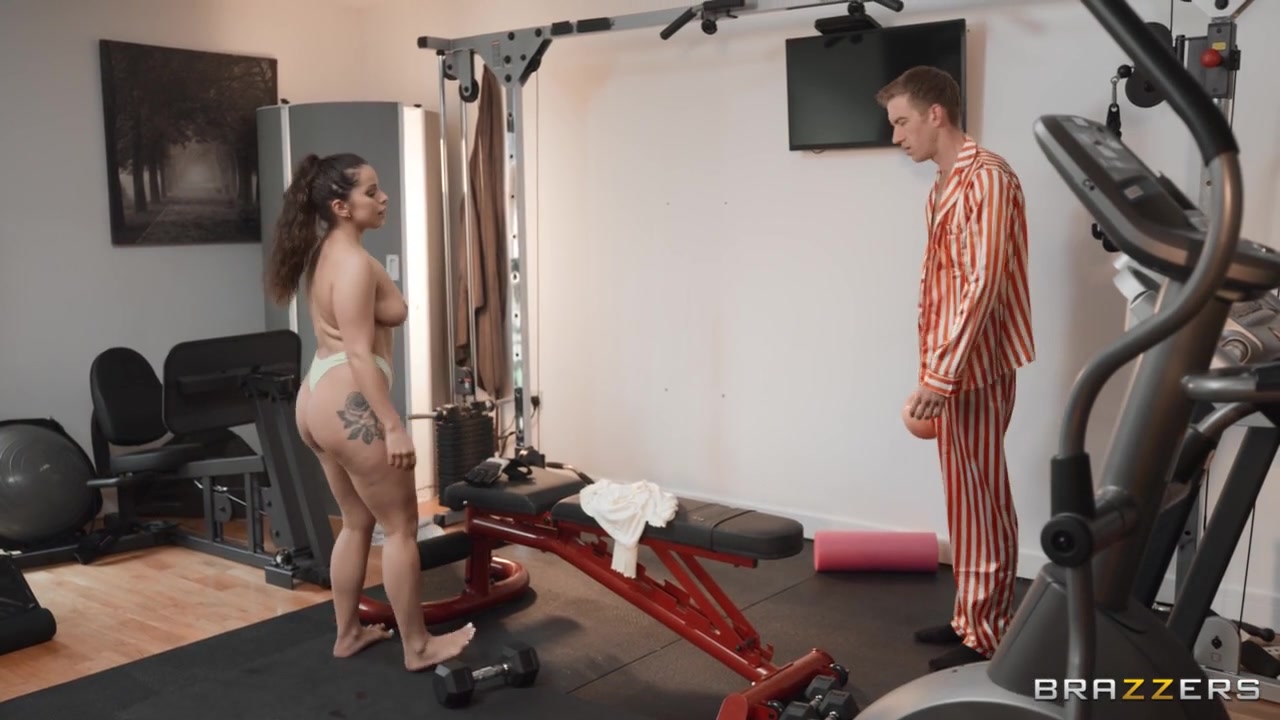 Catch Some ZZ's Video With Danny D, Niykee Cruz - Brazzers