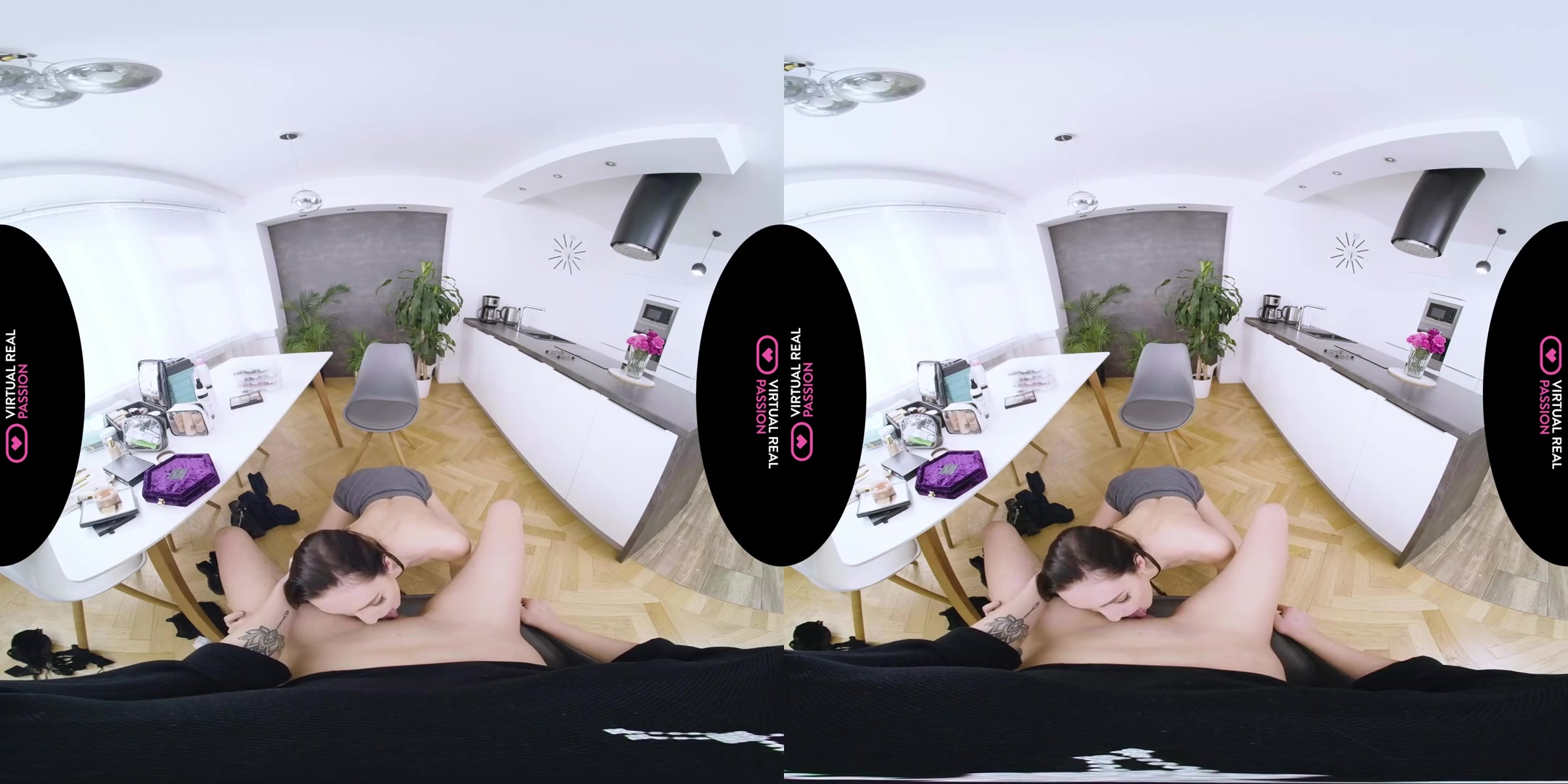 Stuck Up Celeb - Lesbian POV VR - SexLikeReal