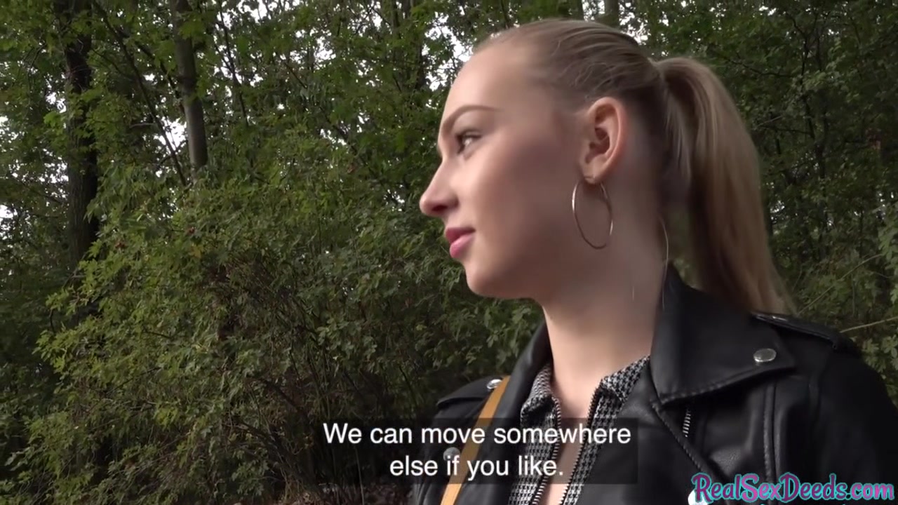 Czech teen 18+ picked up for outdoor POV fuck after casting