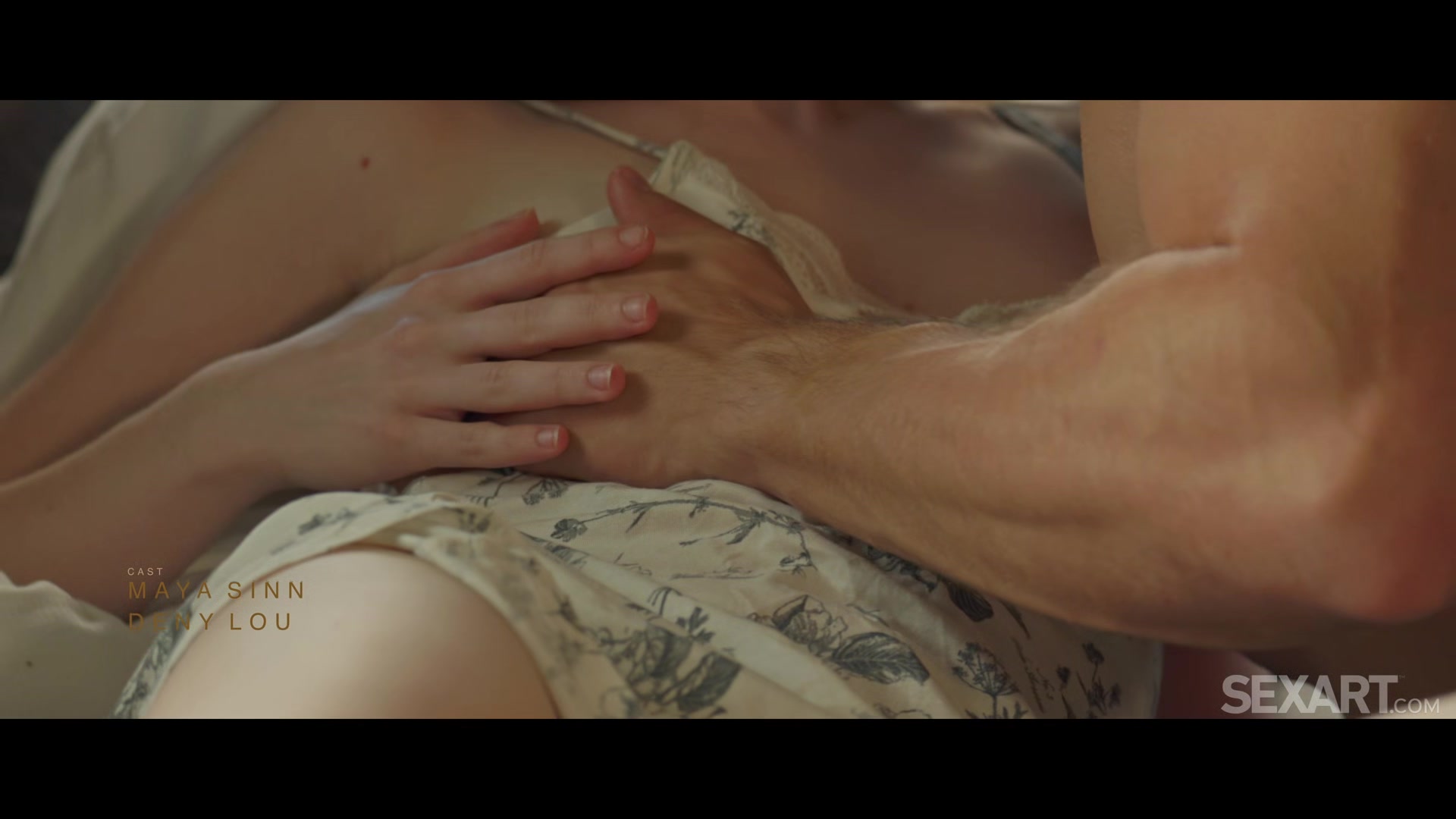 Smoldering Desires - Era Queen & Charlie Dean