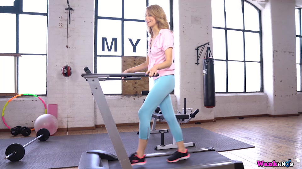 Eva - Hard Workout:Pt1 - Sexy Videos - WankitNow