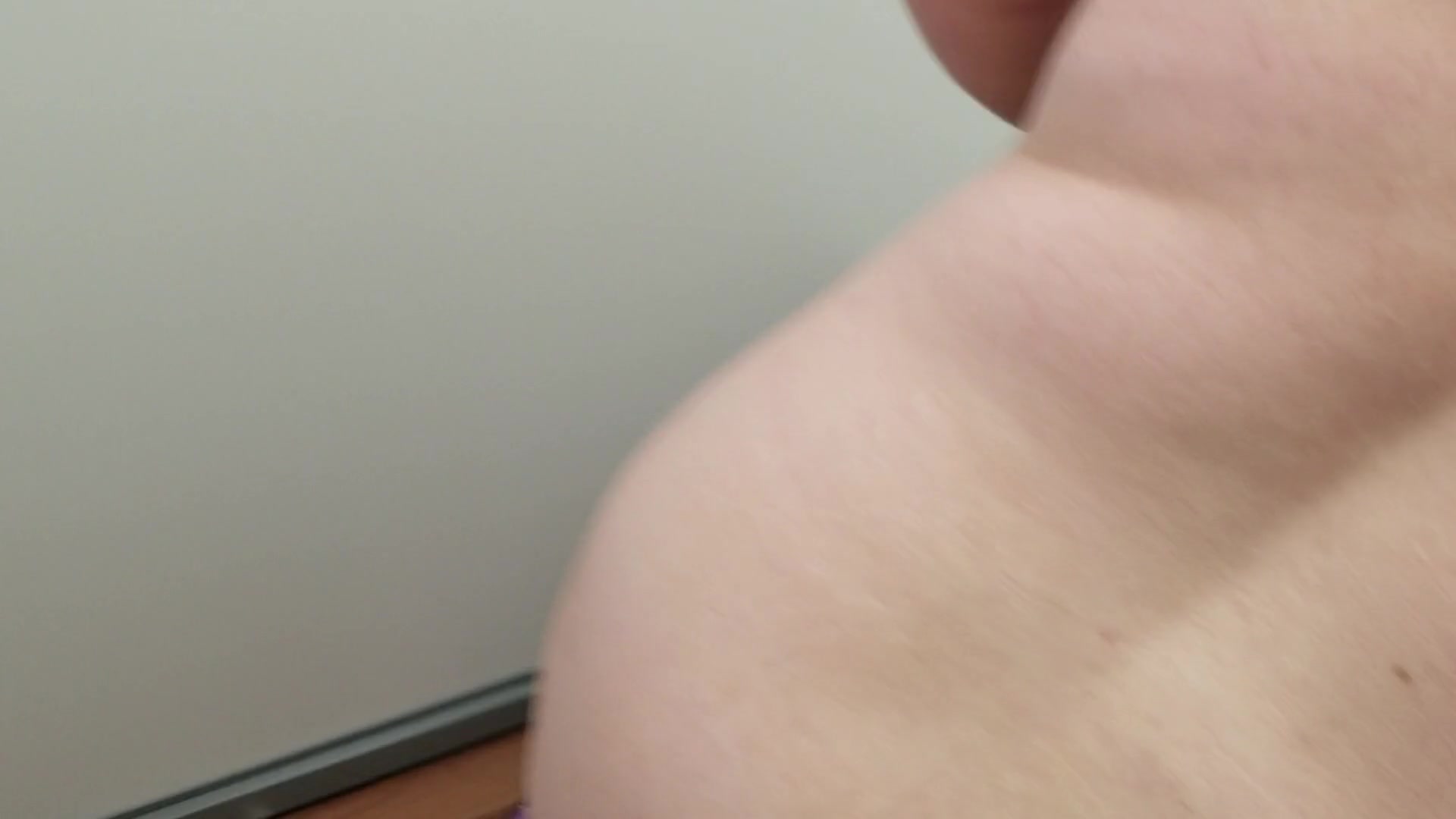 Sexy Bbw In A Stores Dressing Room - Sexynebbw