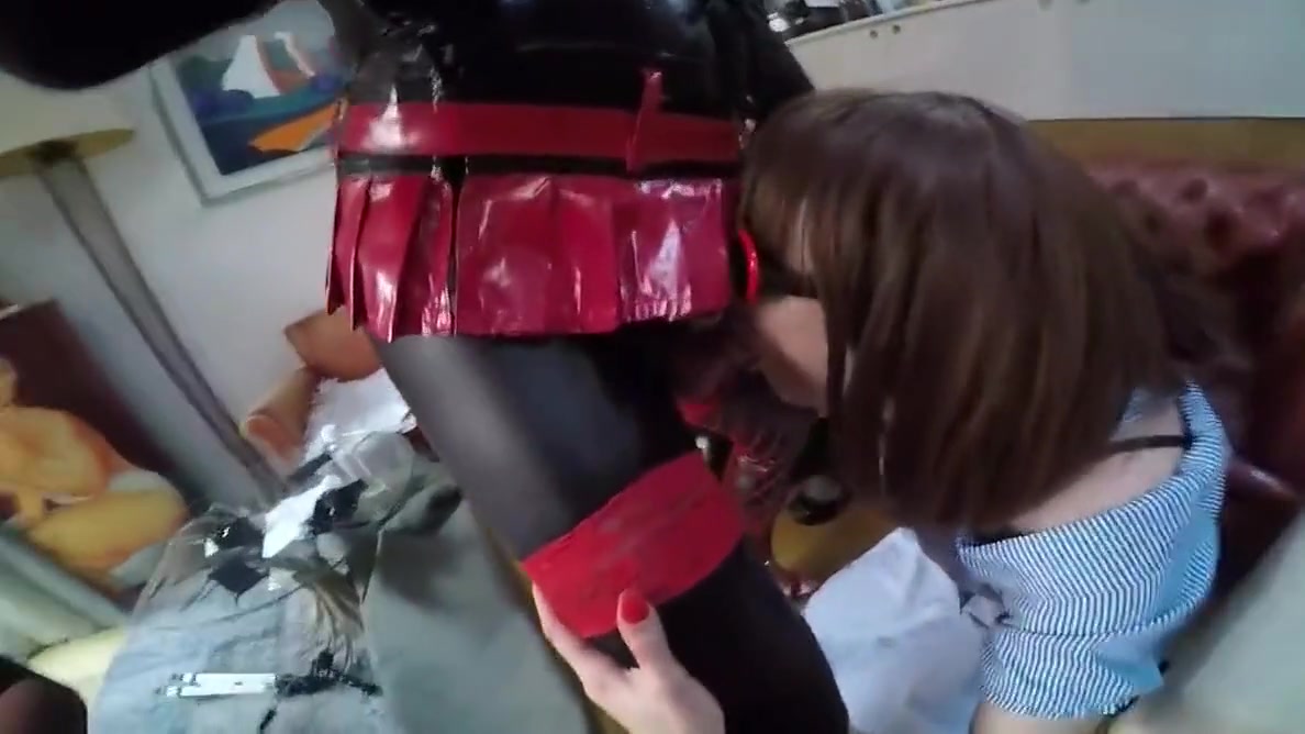 2 Blowjobs Shemales Sluts At Work