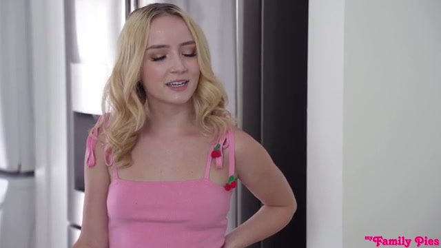 Stepsis Knows One Good Turn Deserves Another - S26:E6 - Nubiles-Porn