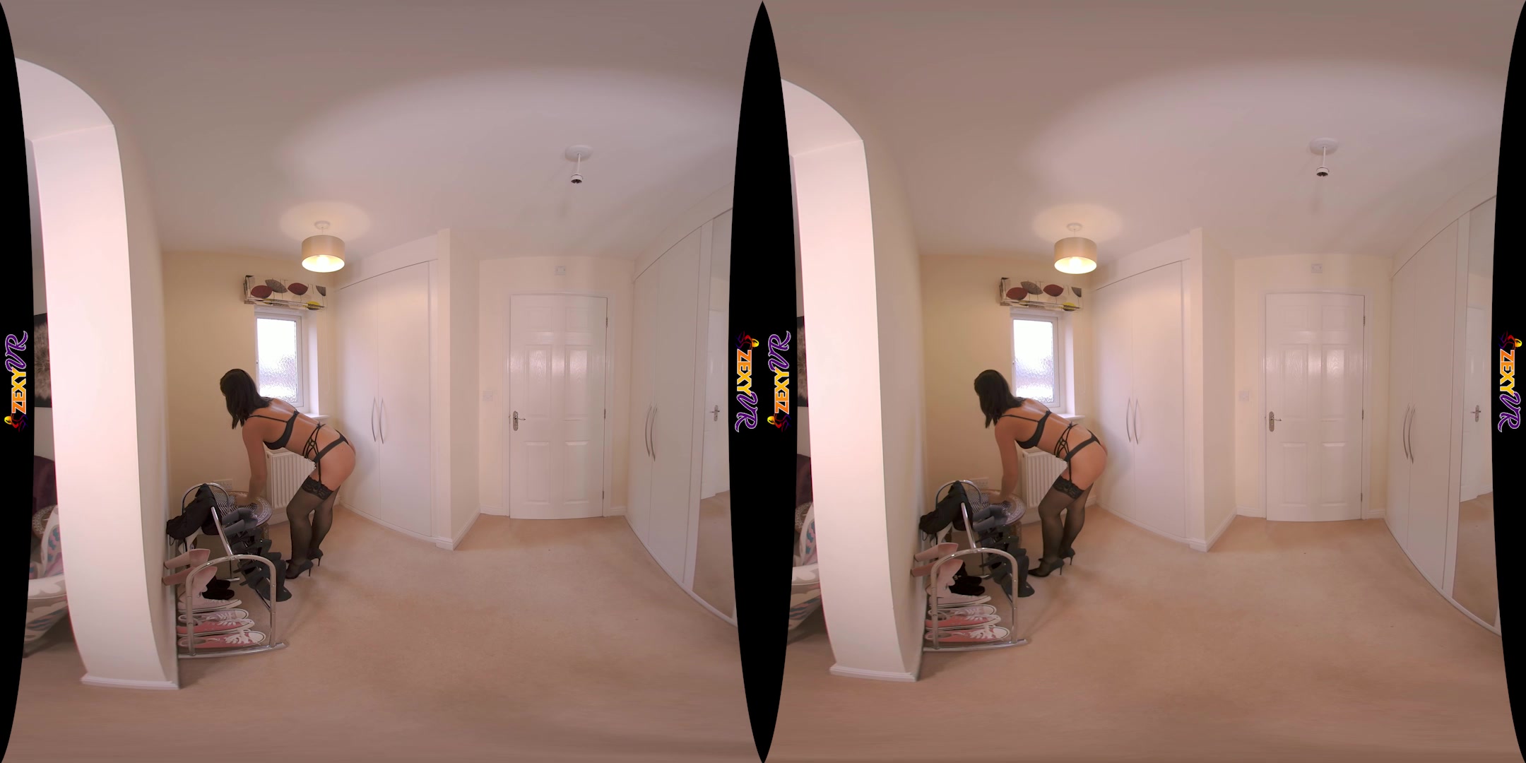 Watch Me Strip featuring Mia J - ZexyVR