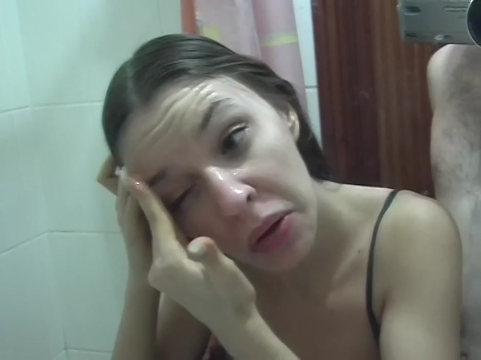 Aurita in horny dude gets his big amateur dick sucked
