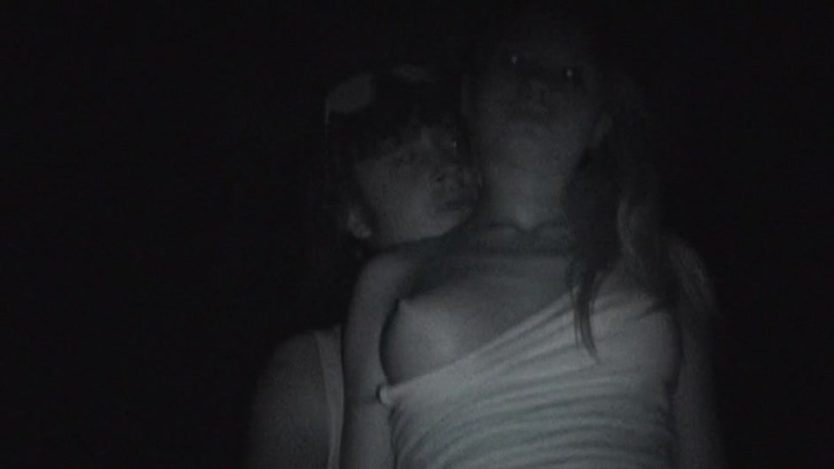 Angelina in hot homemade porn with a chick humping her lover