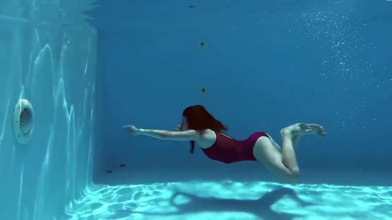 Fernanda Releve Pink Swimsuit Gymnast In The Pool