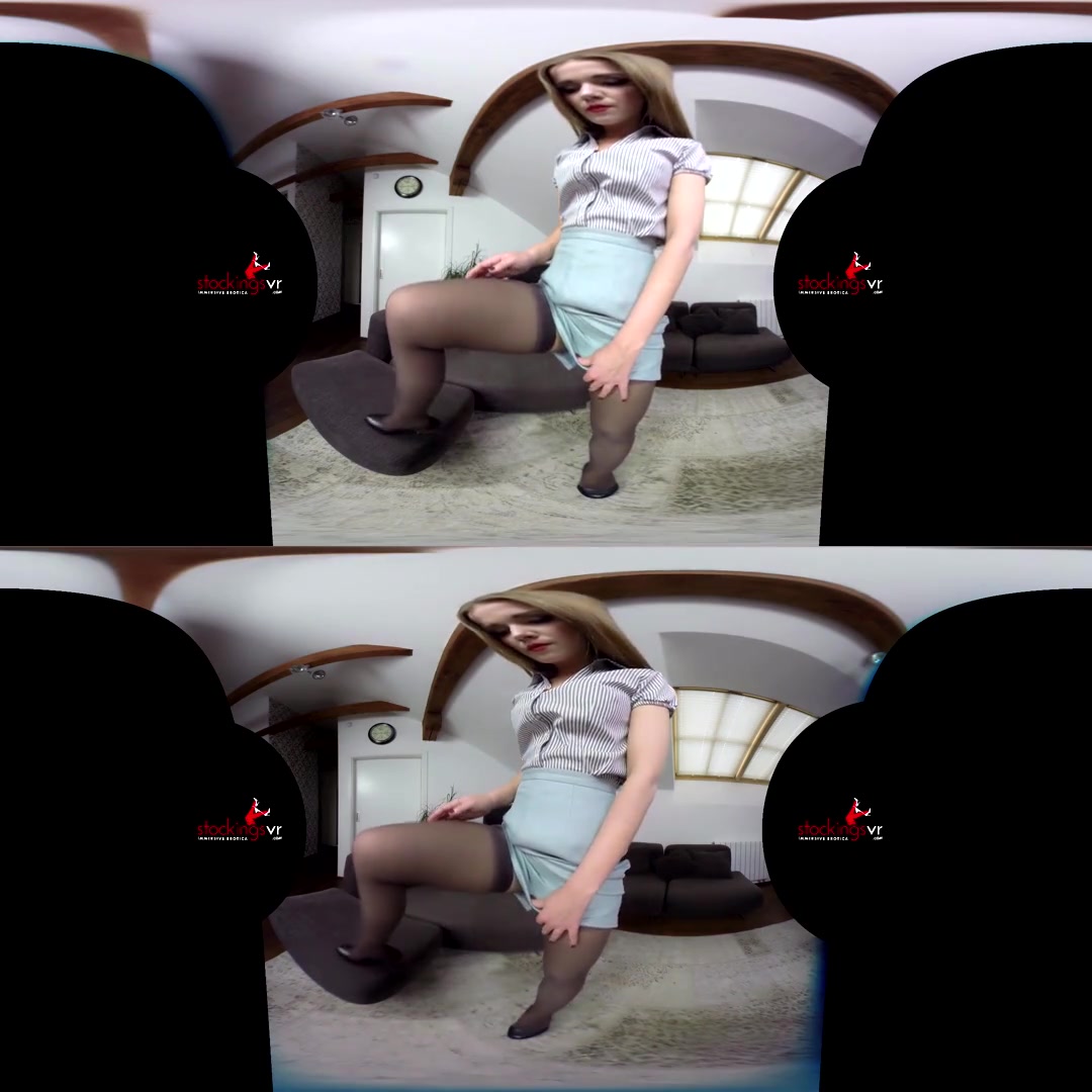 Alexis Crystal in Passion For Pantyhose Alexis Crystal - StockingsVR