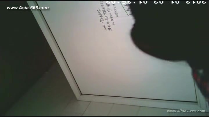 chinese girls go to toilet.113