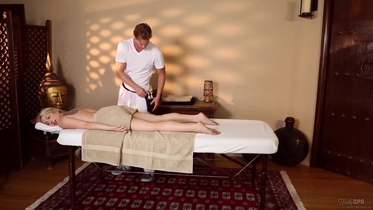 Yammy Blonde Model Hot Massage Porn Video