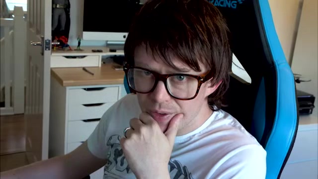 NerdPervert - Lucy Lane - Pitty Blowjob