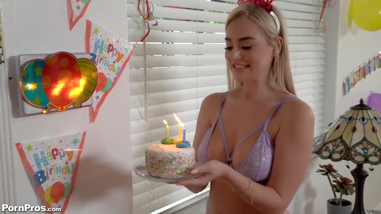 Blake Blossom In My Man Gave Me His Huge Dick And Some Cake On My Bday