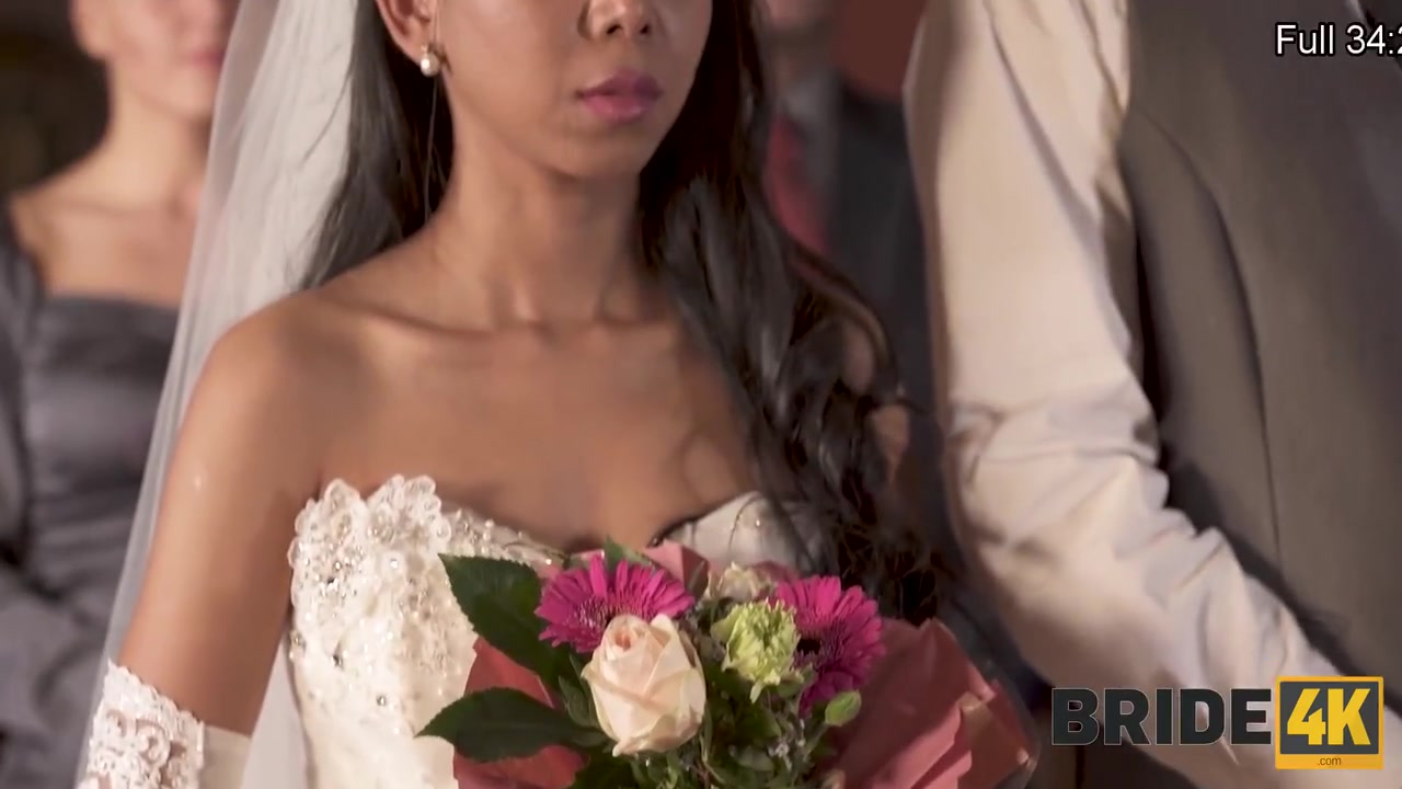 Couple Starts Fucking In Front Of The Guests After Wedding Ceremony