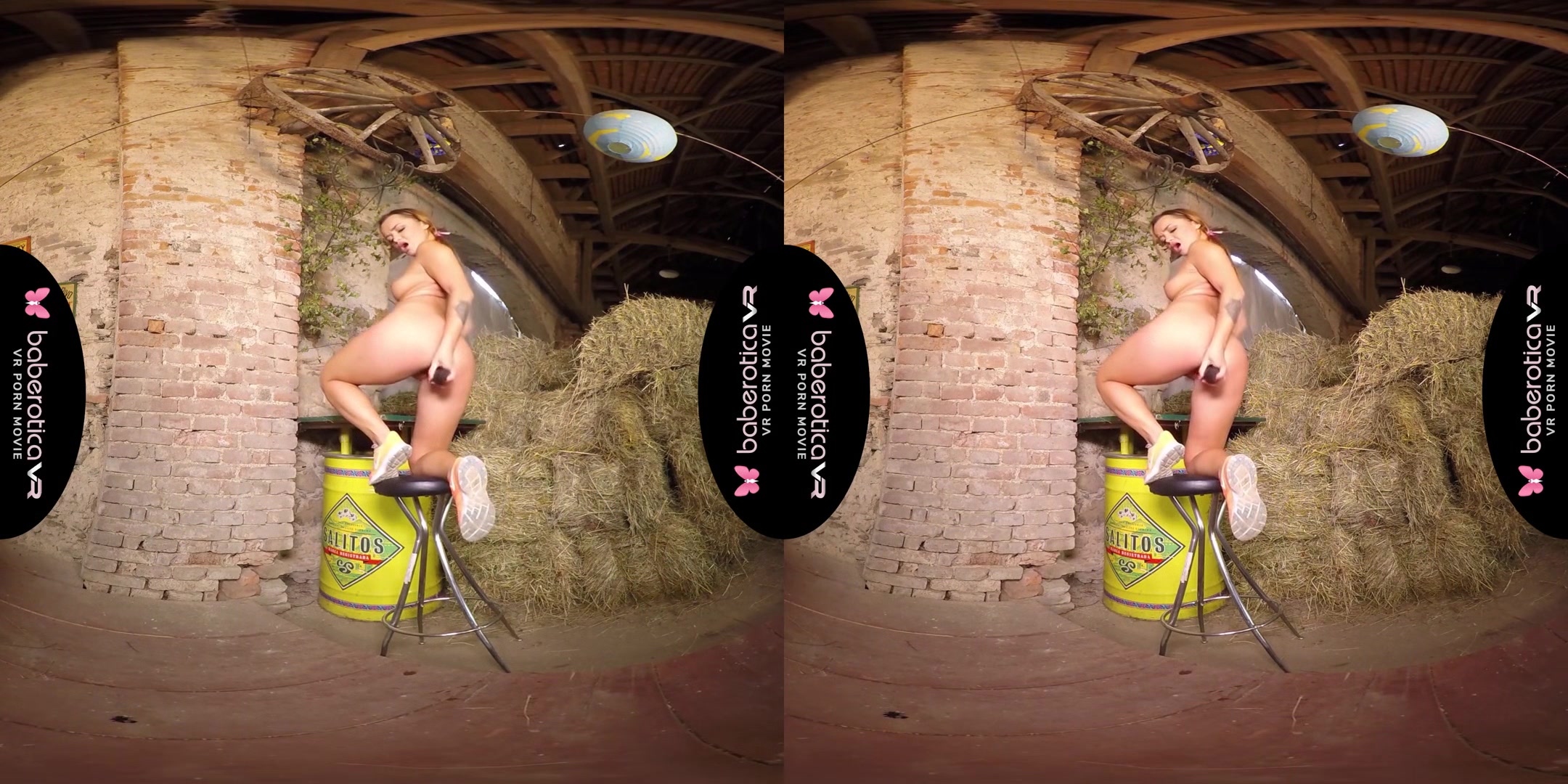 Hot Daphne Klyde Toys Pussy Until Exhaustion - Horny Redhead Solo