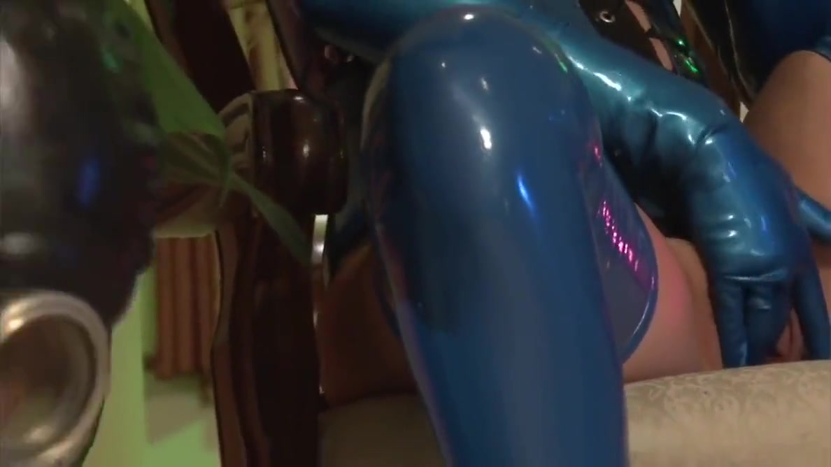 Fetish Couple Fucking In Latex - Angela Attison