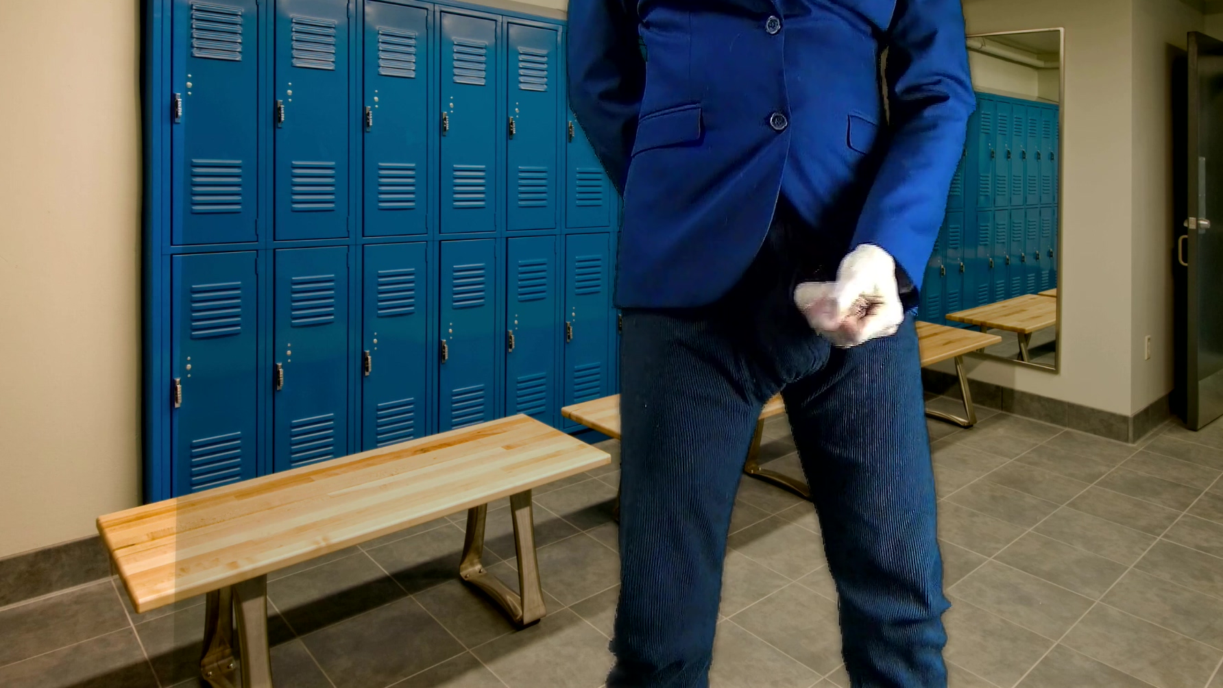 I Found Another Locker Room To Masturbate In