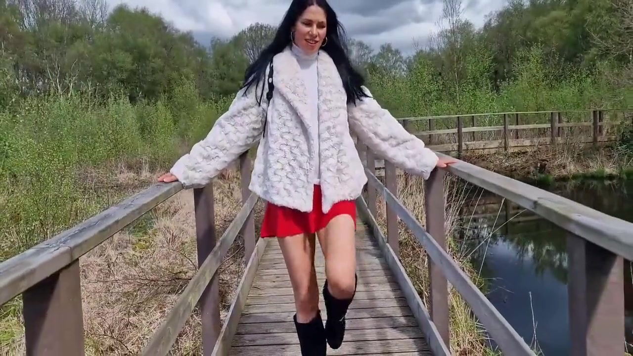 Naked Outdoor Showing Her Pussy, Gaping And Pissing 7 Min With Nicky Brill