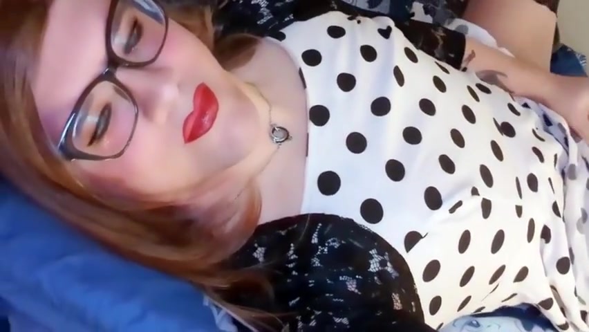 Princess Bunnie In Crossdresser Milf Masturbates