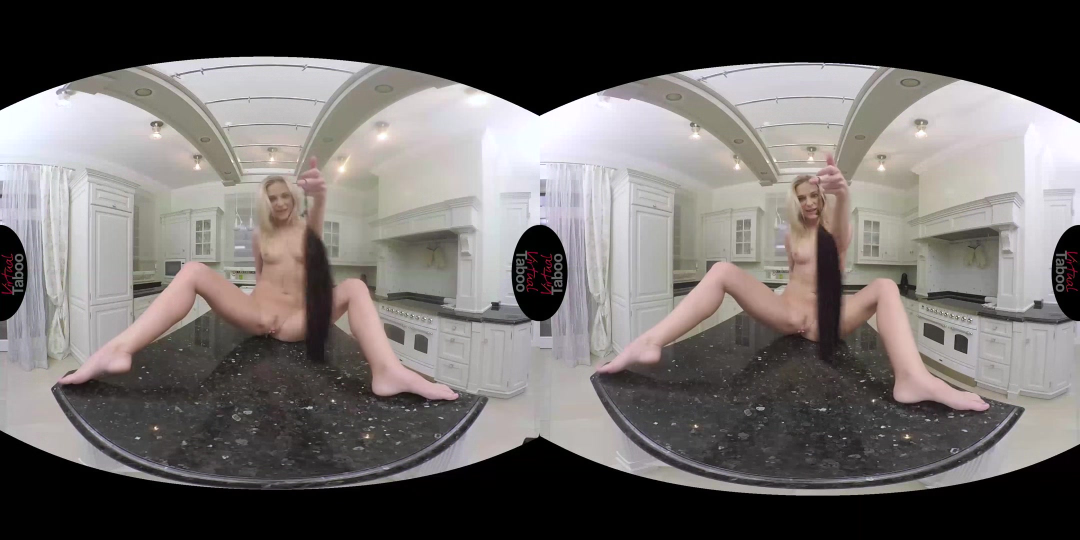 Vinna Reed VR Porn: Delicious dessert Vinna - VirtualTaboo