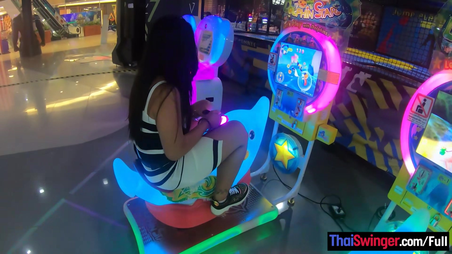 Thai amateur teen 18+ girlfriend plays with a vibrator toy after a day of fun