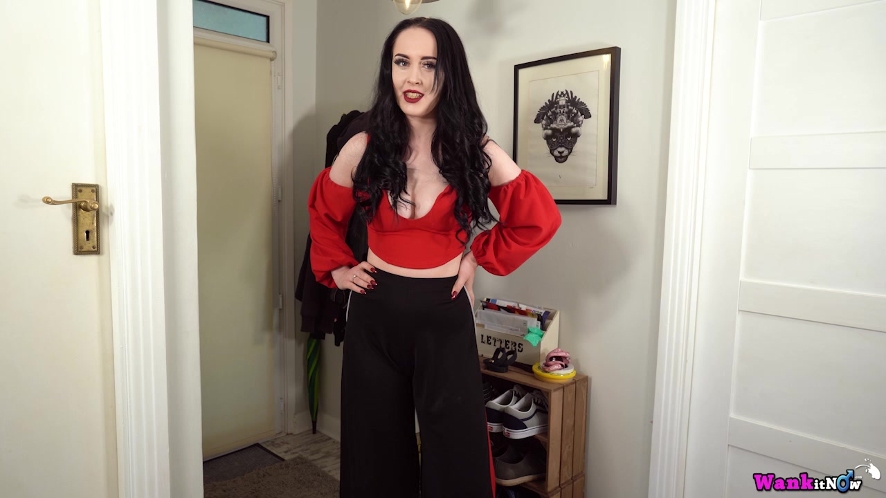 Ellie Louise - Instagram Wank - Sexy Videos - WankitNow