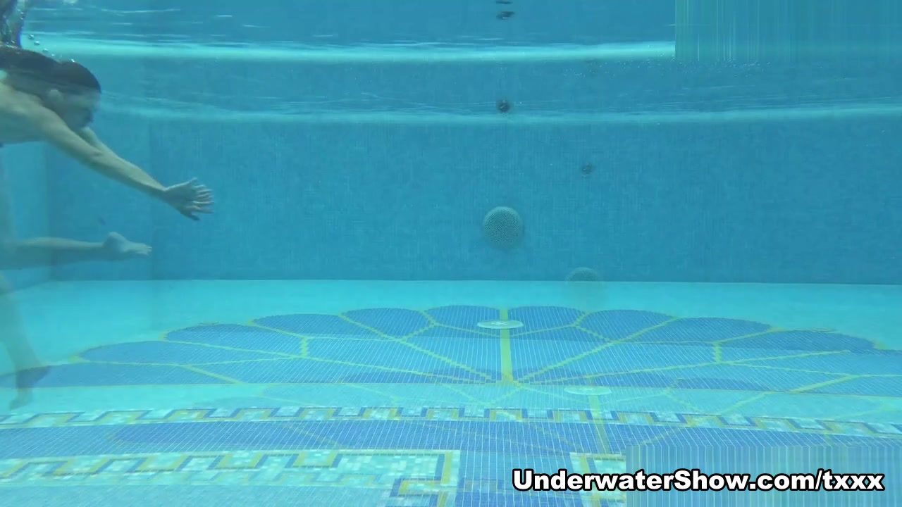 Sazan Cheharda Video - UnderwaterShow