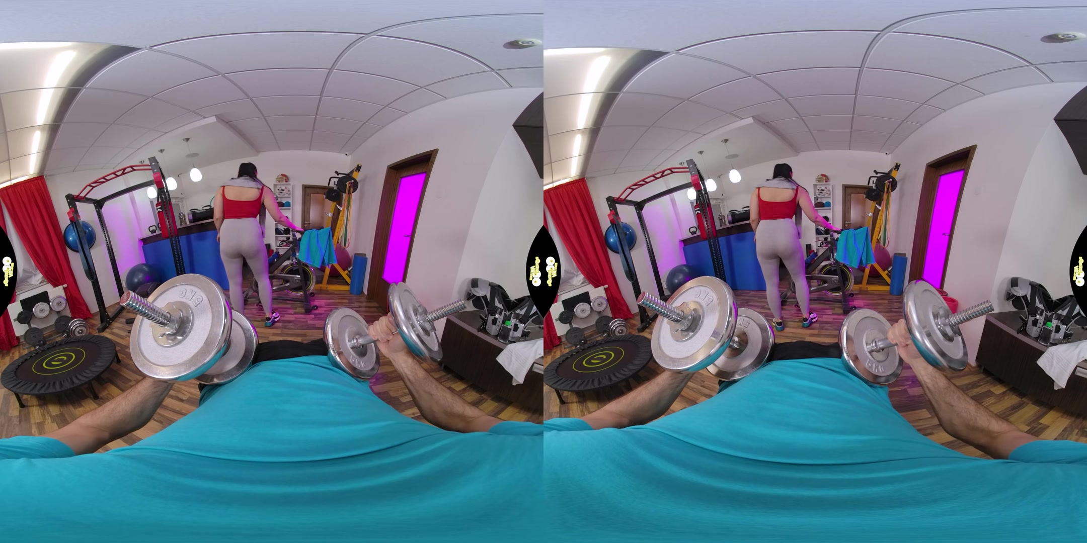 Intense Workout in Gym - SqueezeVR