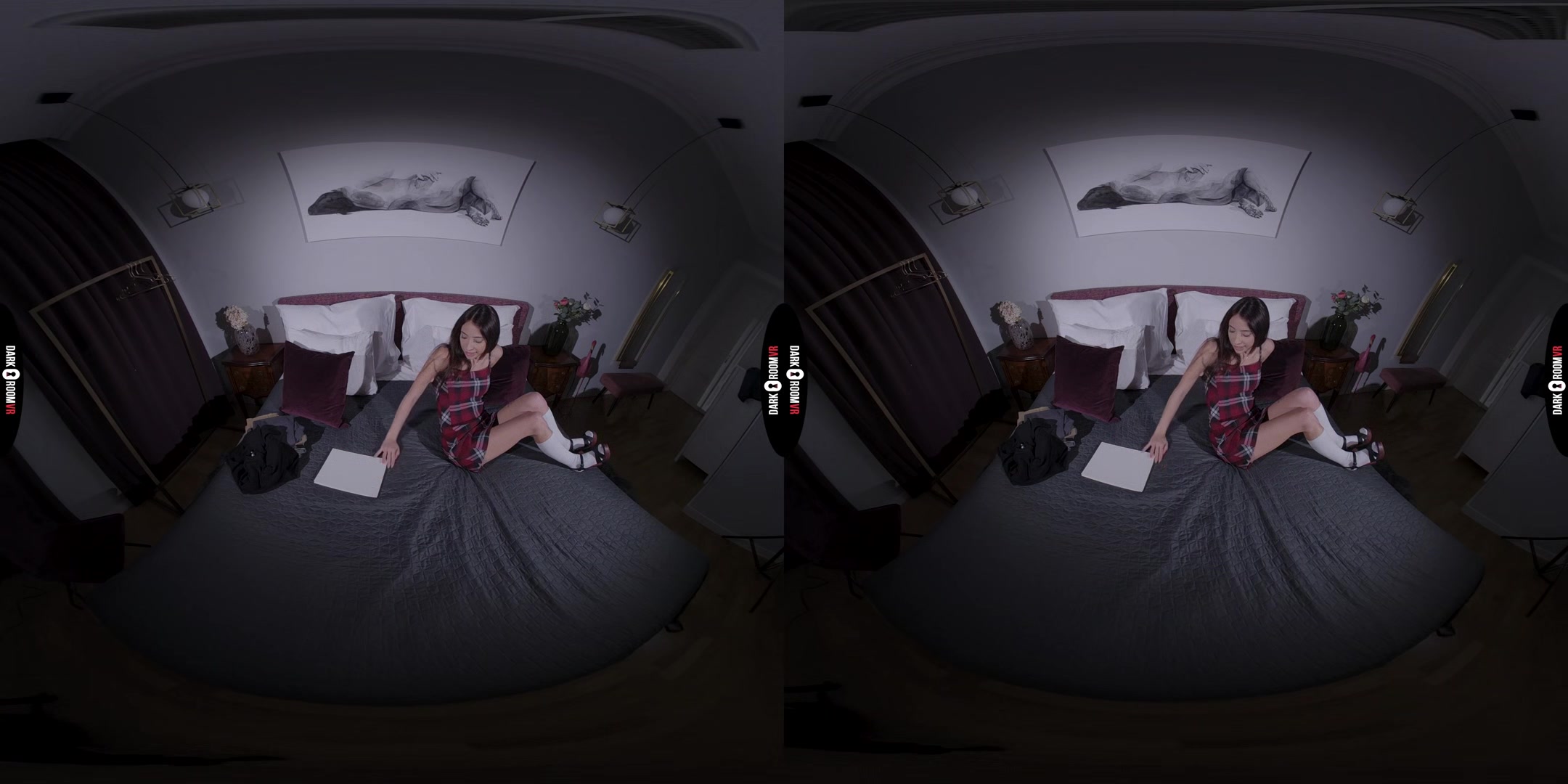 Eva Generosi VR Porn: Scent Of Lust - DarkRoomVR