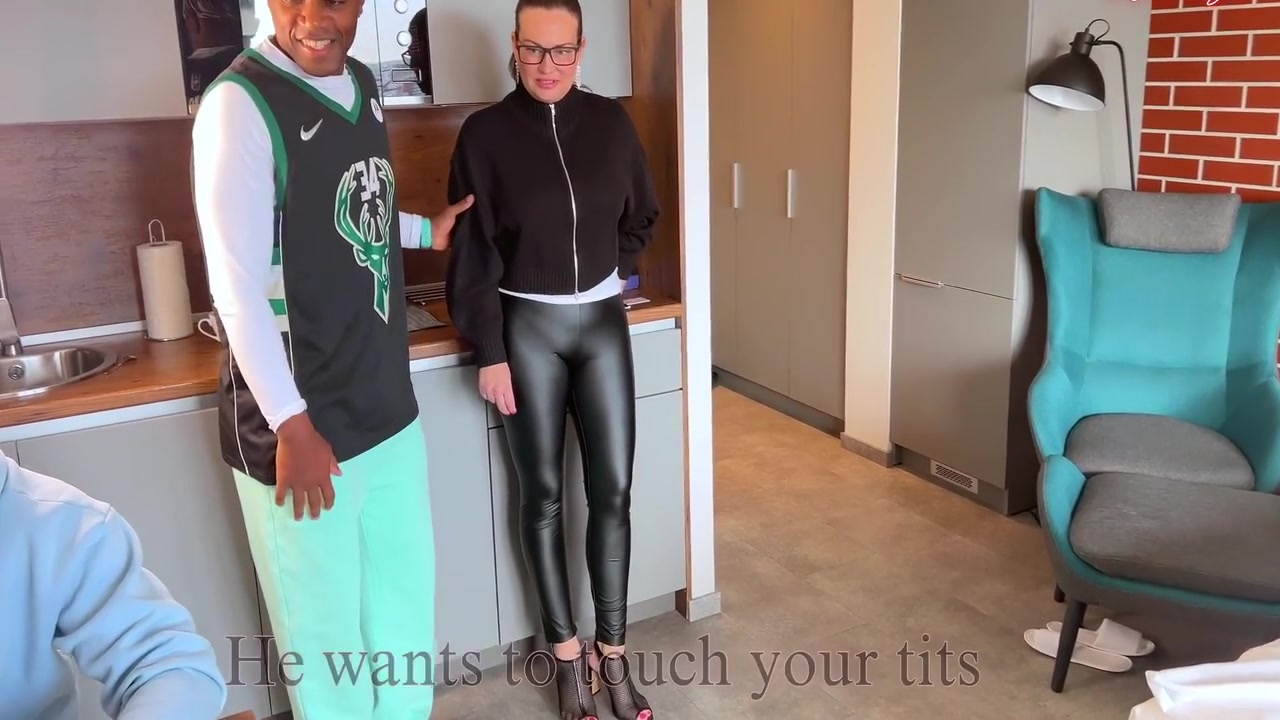 Oh My God! I Finally Tried The Bbc! A Beautiful Step mom In Leather Pants Is Fucked Hard By Two Foreign students 18+!