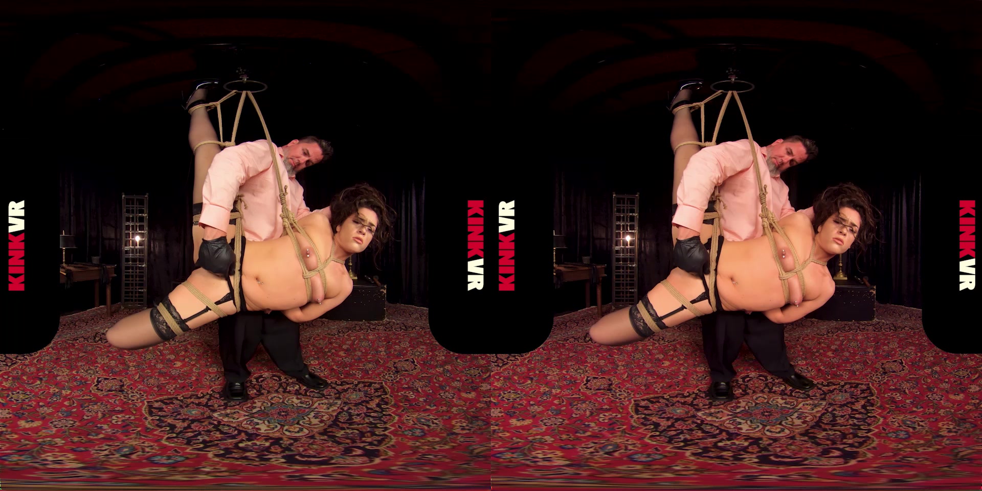Victoria Voxxx in Gravity Pulls - KinkVR