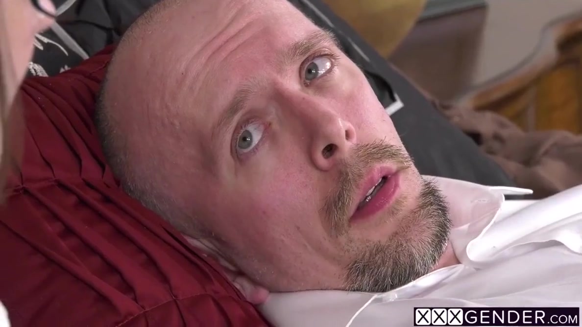 Hot Tranny Caught Stepdad Watching Porn And She Swallowed Dick - Claire Tenebrarum
