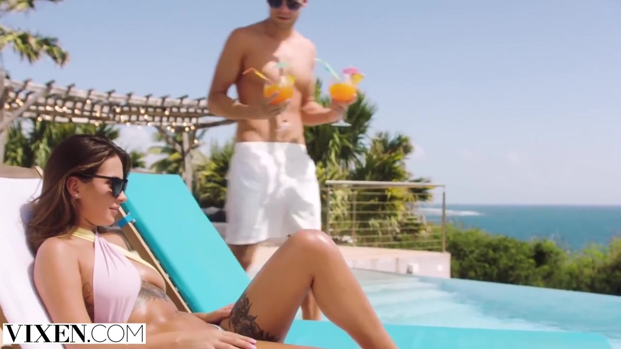 Stunning Brunette Has Fantasy Threesome On Vacation