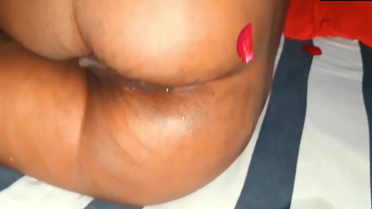 My Stepmom Multiple Orgasm Squirting Compilation On The Bed And Fucked Her Until Cum Inside Her Pussy