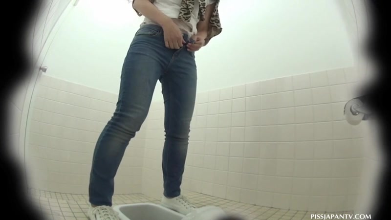 Potty Break 4 - PissJapanTV