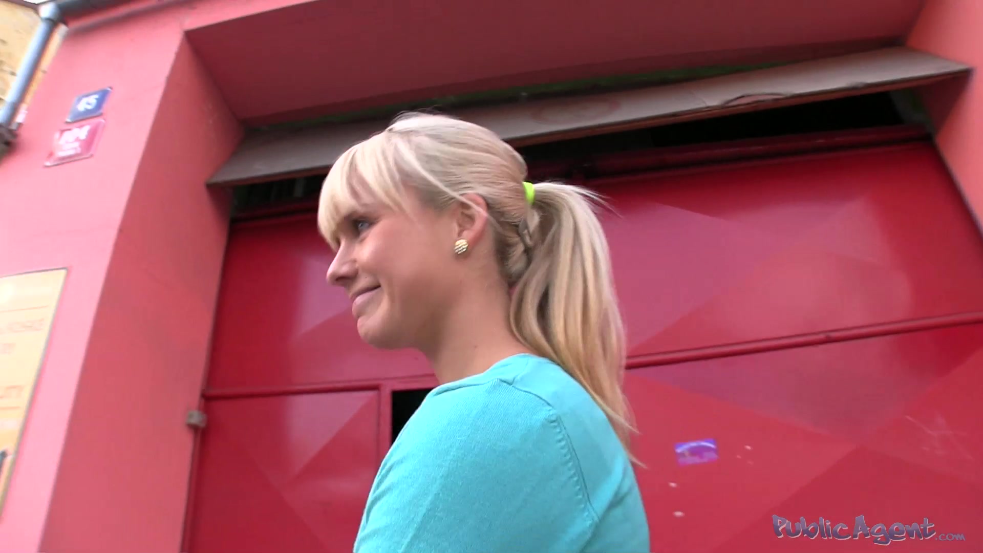 PublicAgent Video. Bella