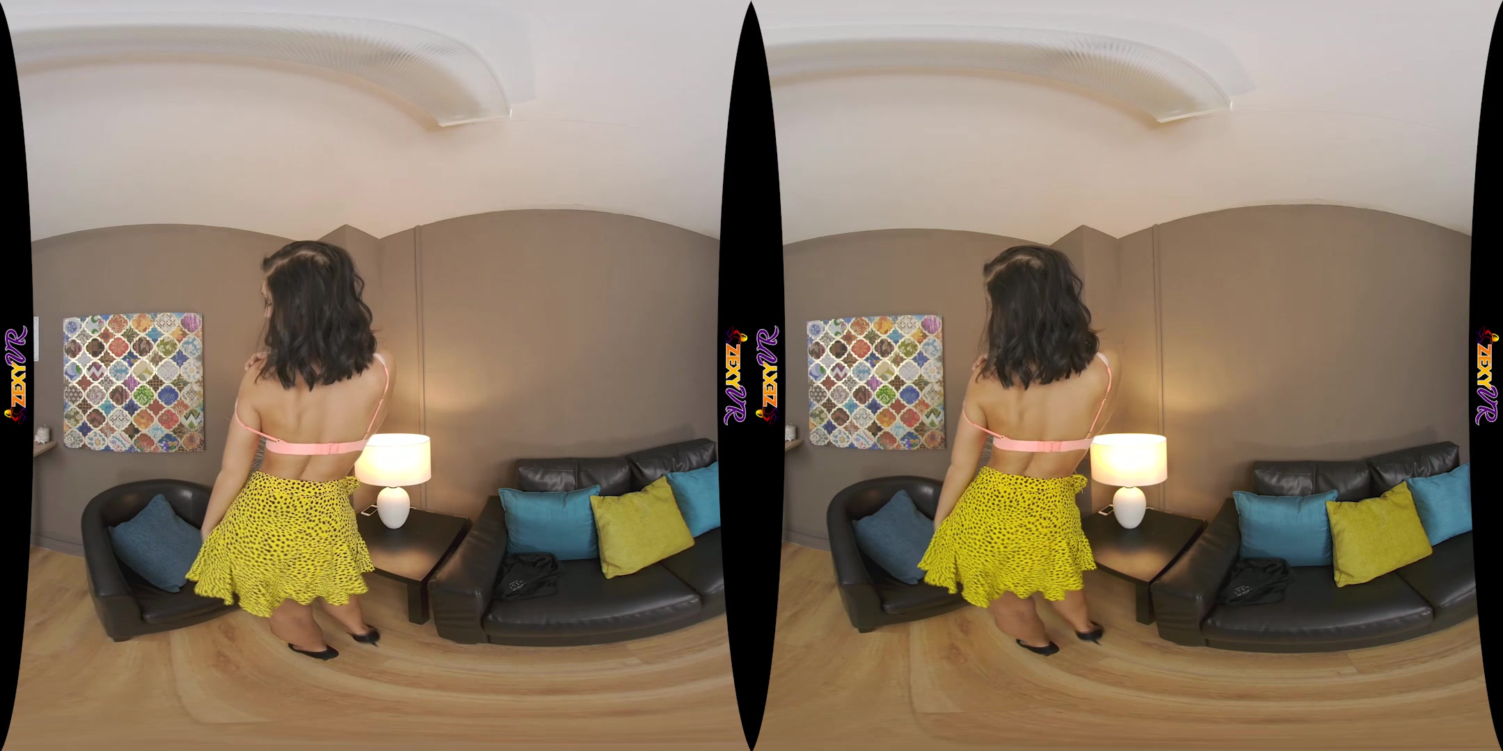 Sexy Mood featuring Mia J - ZexyVR