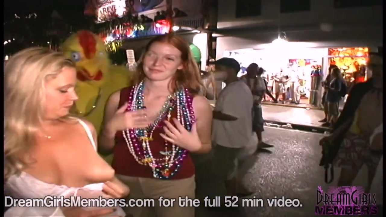 Public Flashing Fingering & Pussy Eating At Fantasy Fest - DreamGirlsMembers