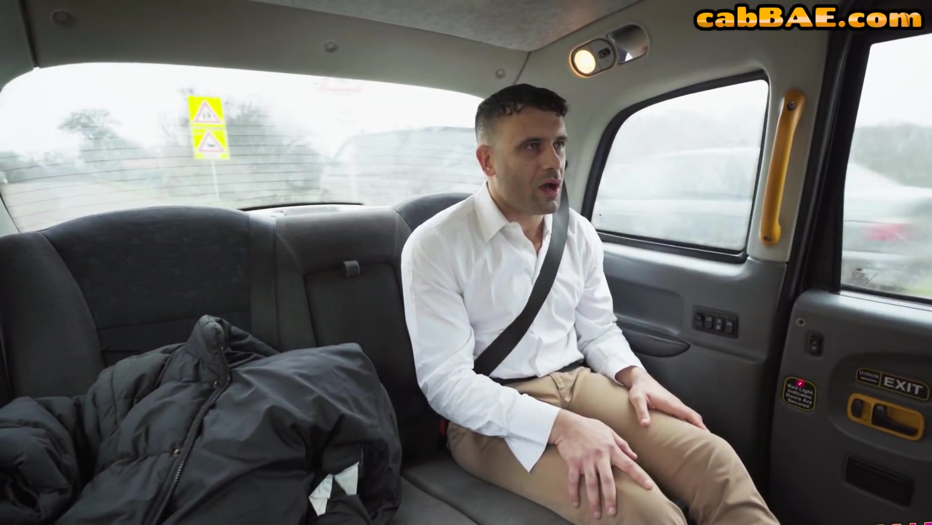 Cockhungry taxi driver got pussypounded