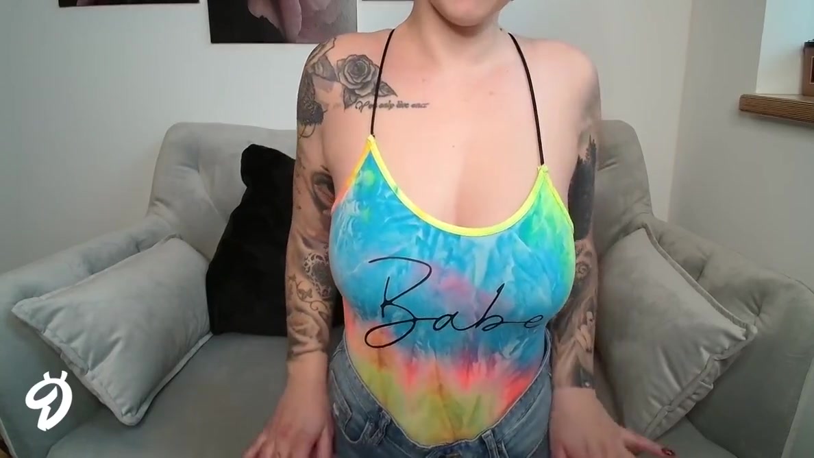 Sexy Ass - German Teen 18+ Is Wating For You