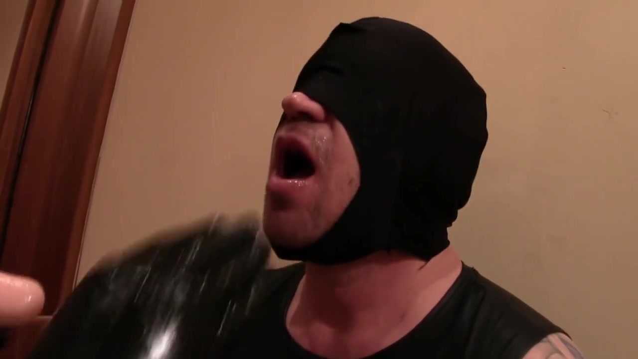 Group Deepthroat Madness - Very Hard Extreme Gagging Hands In Latex And Leather Gloves With J-lube