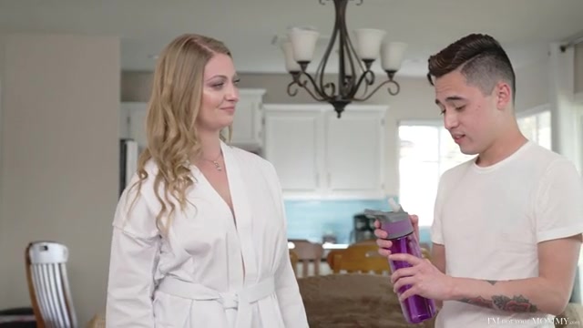 Dont Fight It Im Gonna Fuck You - S1:E5 - Momlover