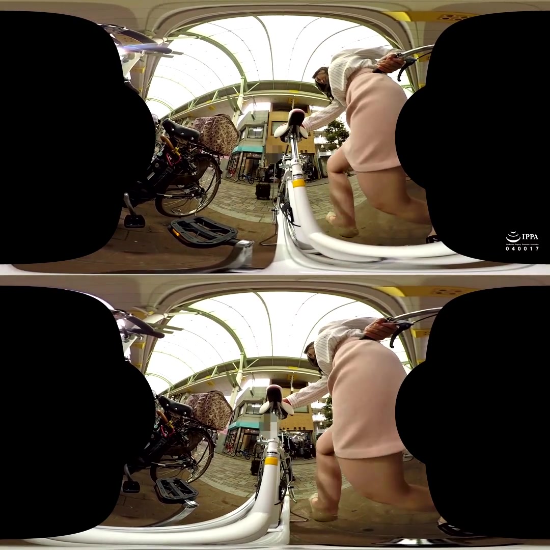 schoolgirls 18+ on Bicycles Upskirt VR 2 - PetersMAX