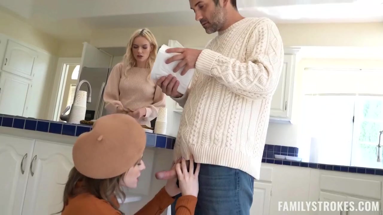Secretly Rubbing Stepdaughters Clitoris