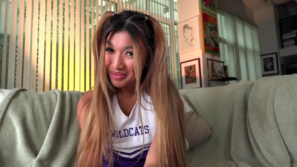 Coach! It Doesn't Fit!! Starring Clara Trinity - FinishesTheJob