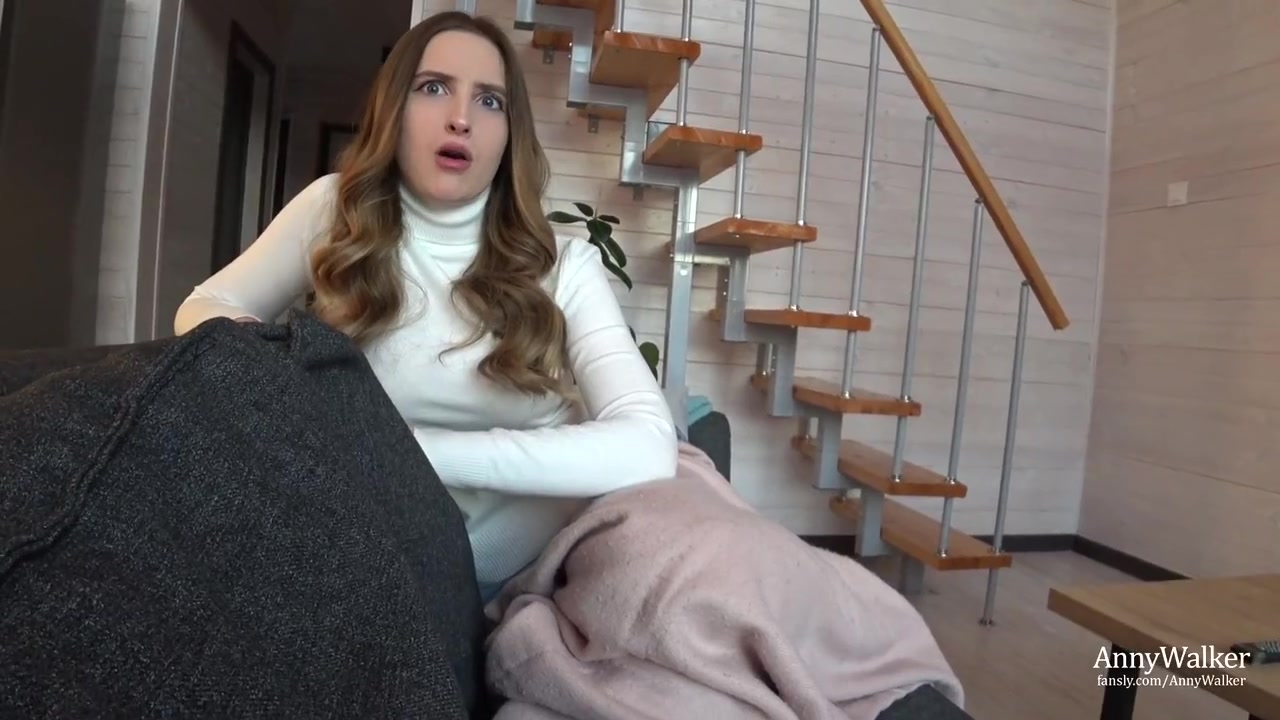 Anny Walker In Christmas Creampie For Stepsister With Big Ass