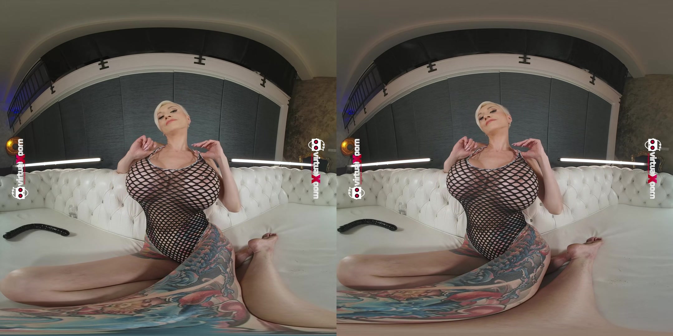 Oiled Tanya Mastrubating Her Holes